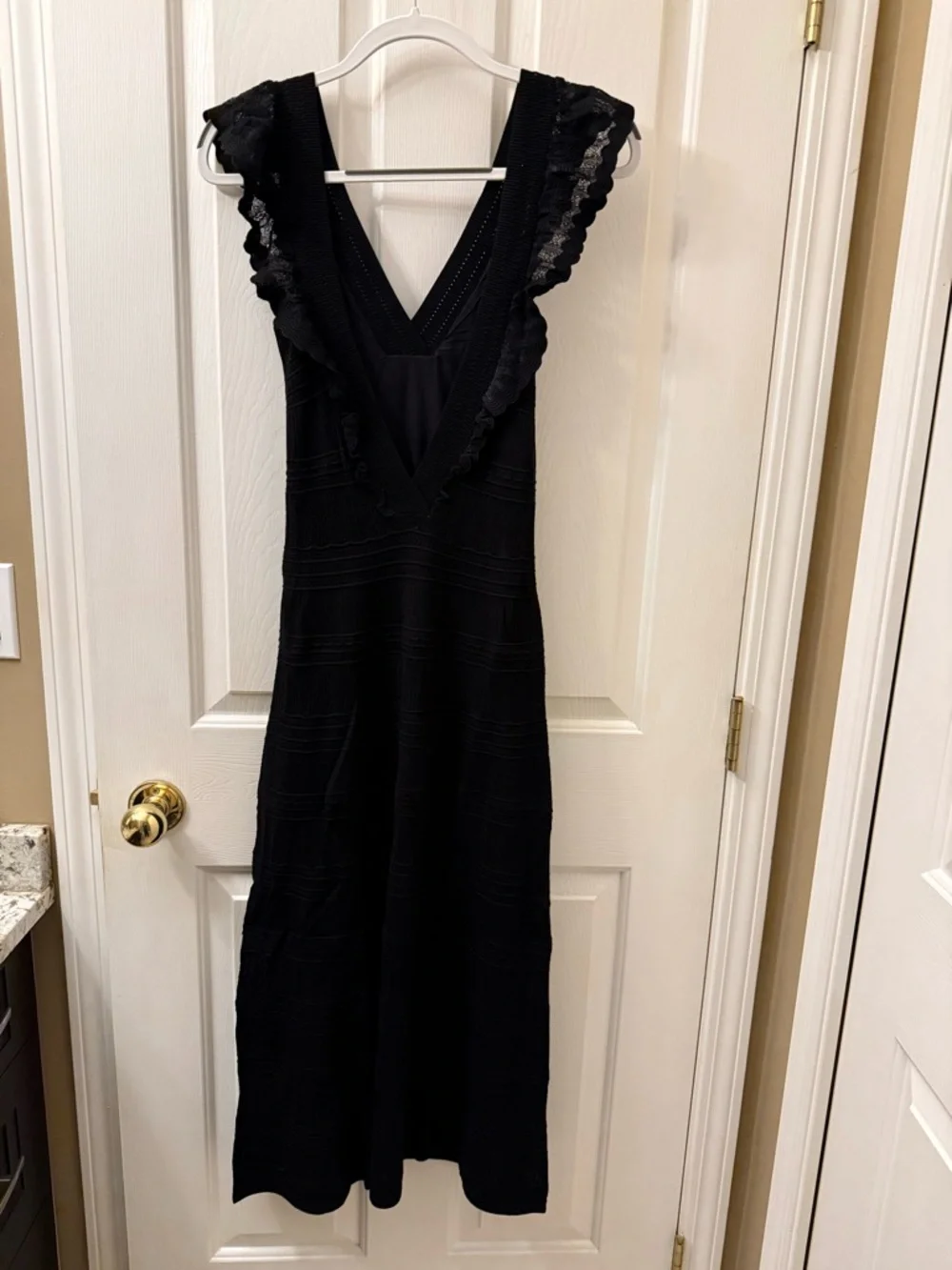For @alegomez_ Sezane Thursday closet clean out sale - Picture 5 of 17